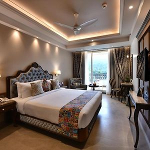 Fern Club Room